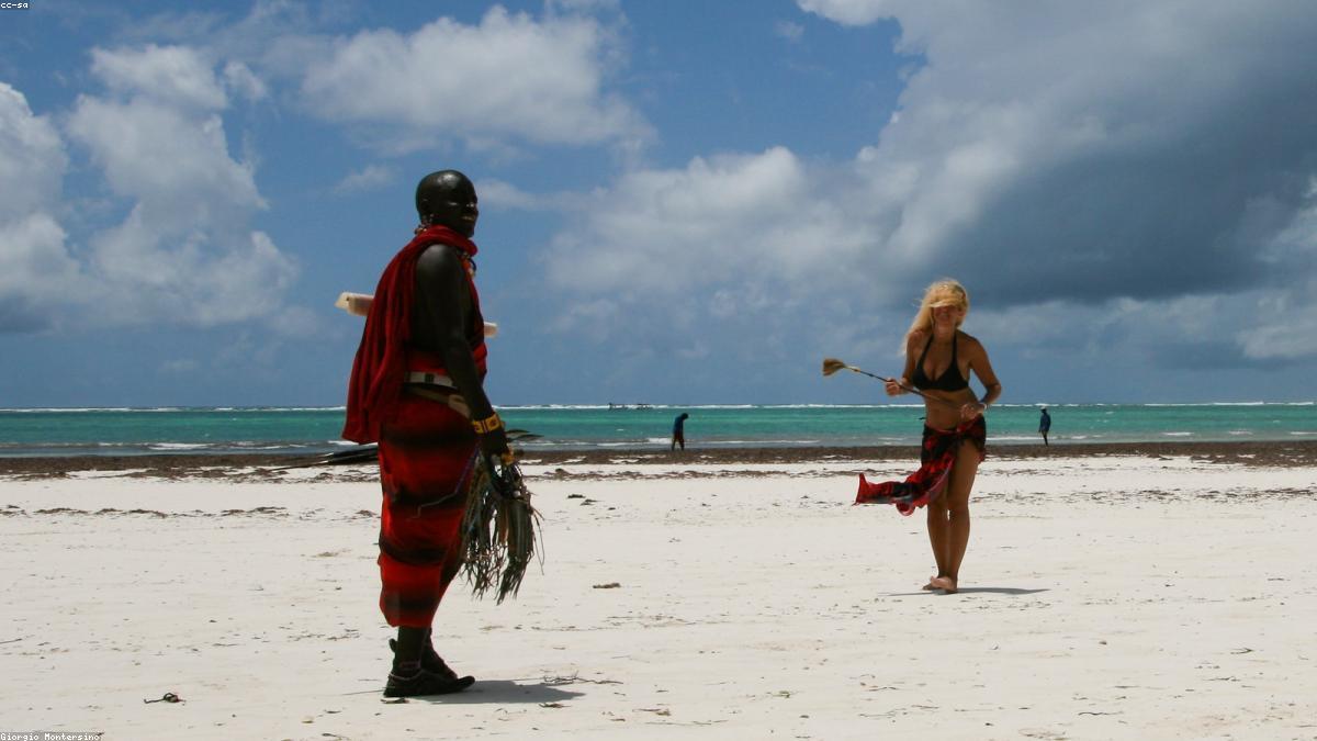 Diani long weekend — join us!